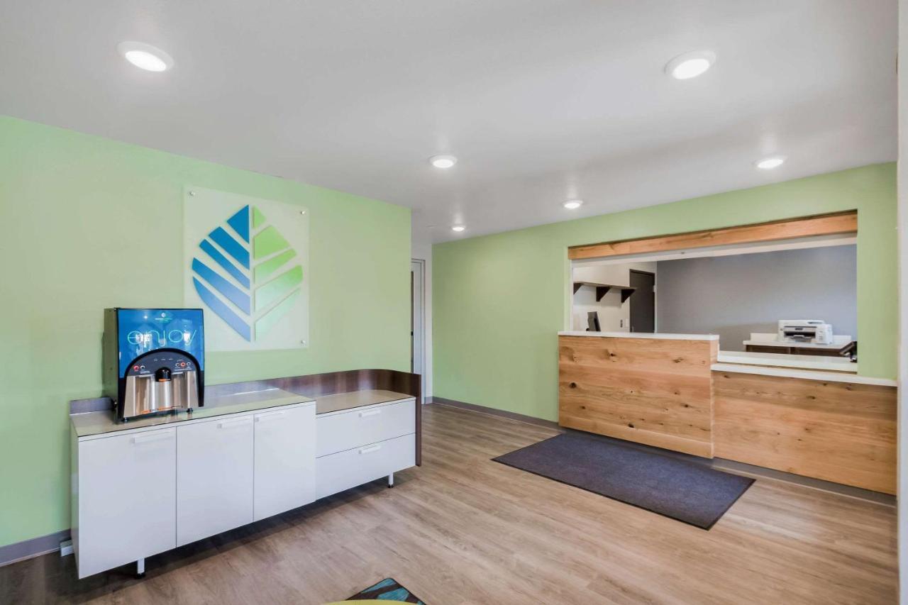 Woodspring Suites Chicago Addison Exterior photo